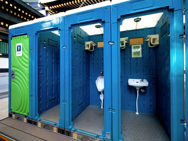 Best Luxury portable toilet rental  in August, CA
