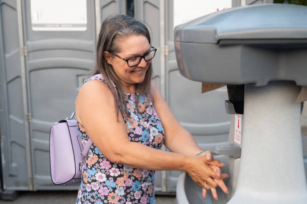 Affordable portable toilet rental in August, CA